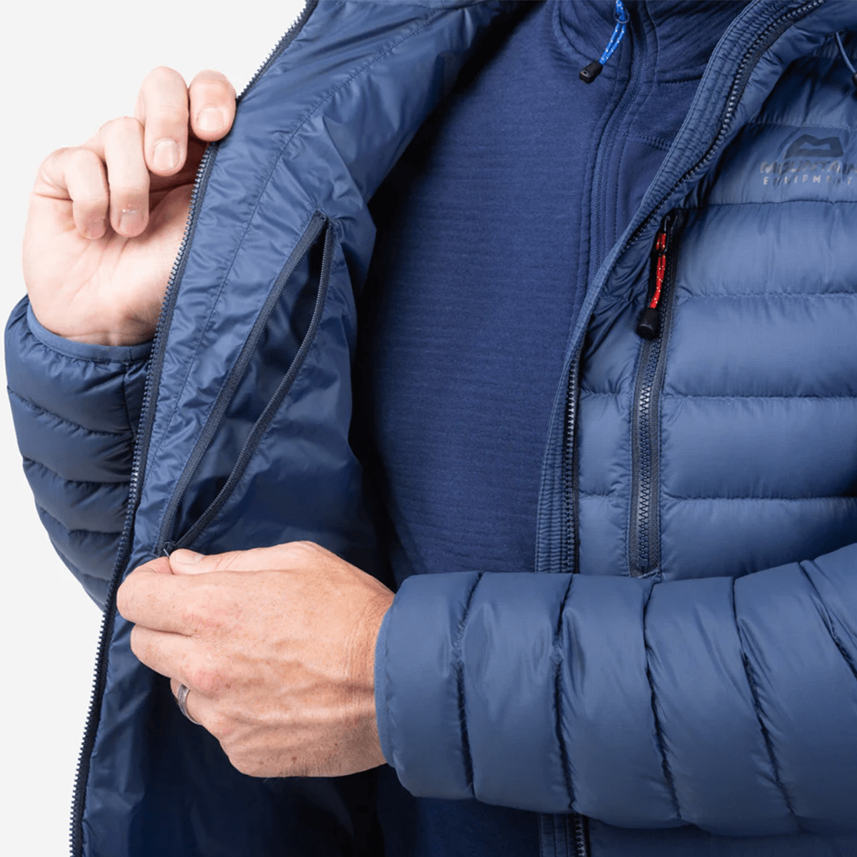 moska puhovka earthrise hooded