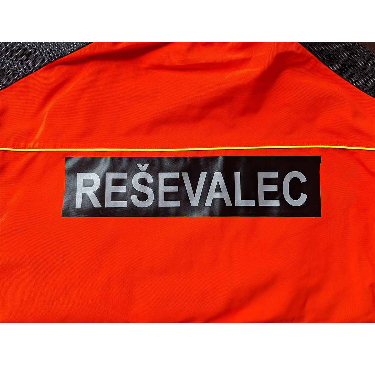 nepremocljiva jakna avatar s certifikatom starejsi model - xl