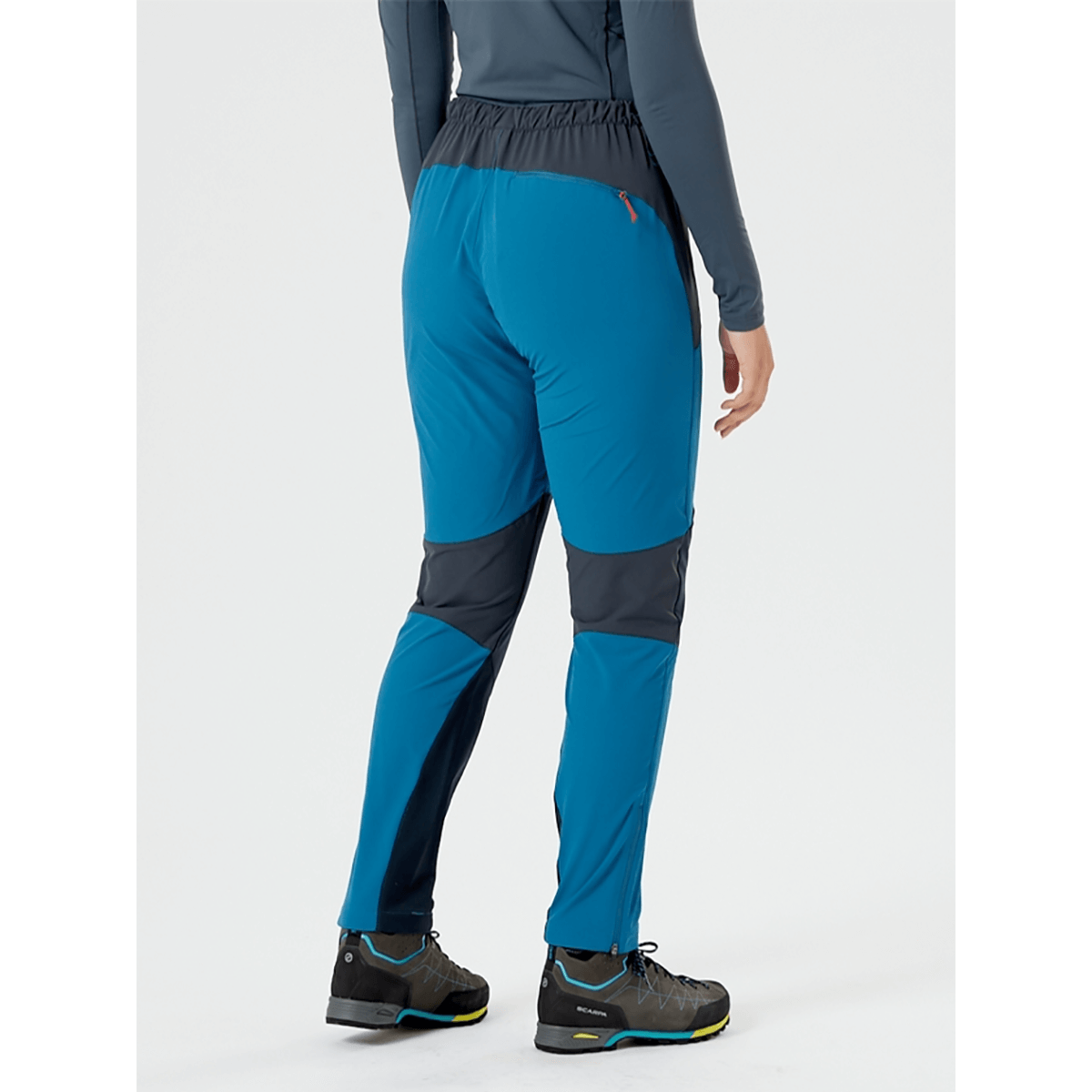 zenske pohodne hlace torque