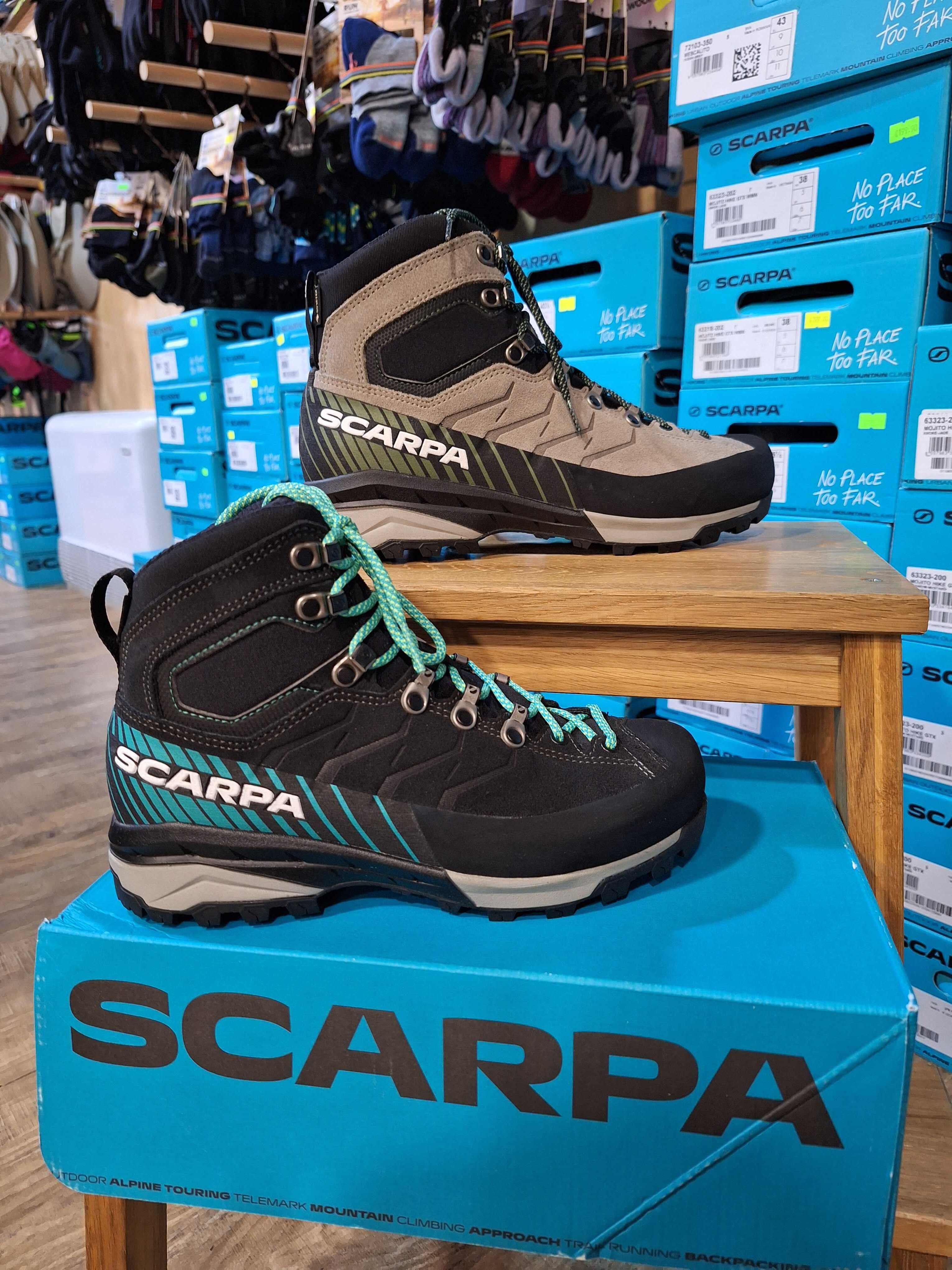 Ženska visoka pohodna obutev