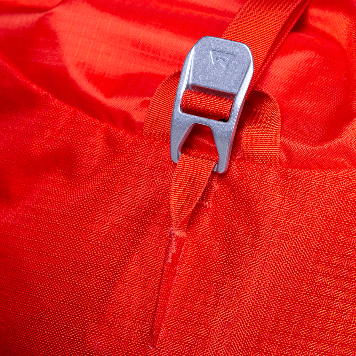 nahrbtnik tupilak 30+